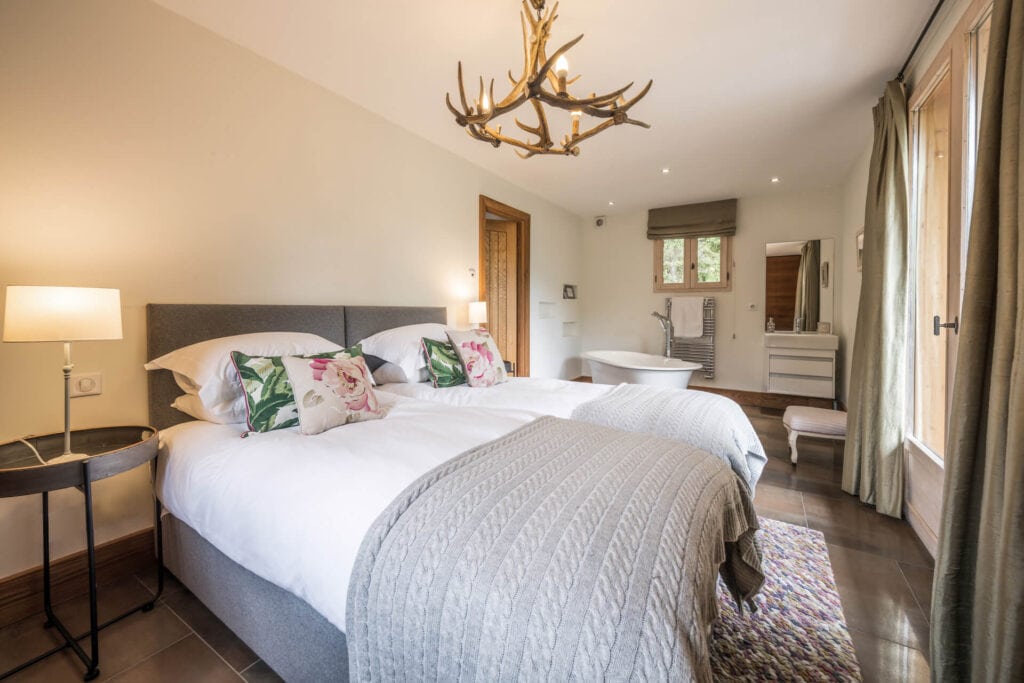 La Petite Cachée Master Bedroom